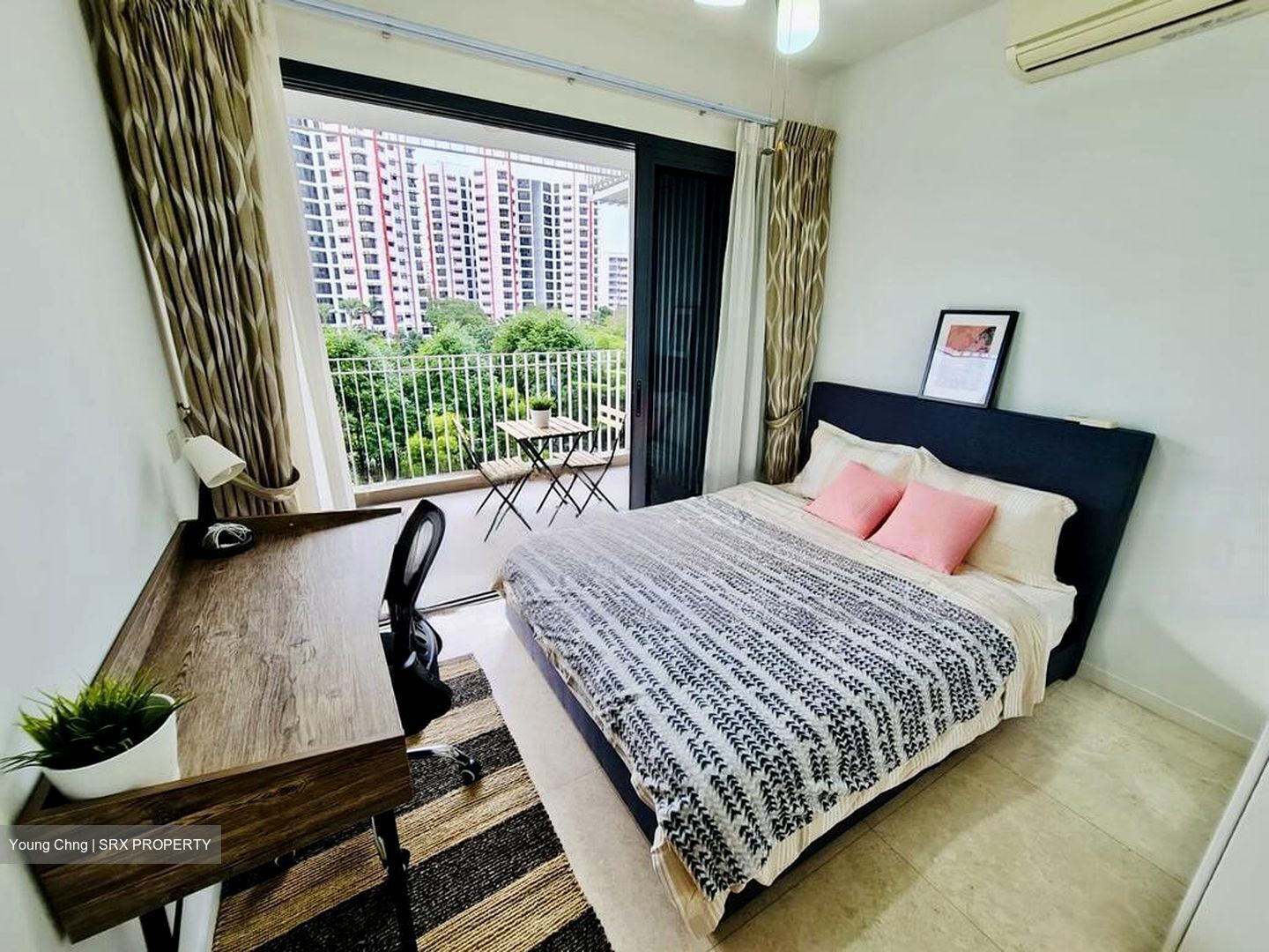 The Lakefront Residences (D22), Condominium #464243131